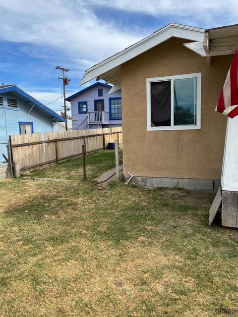 329 D St, Taft, CA 93268 photo 33