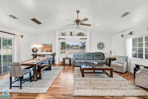 8530 E Wilson Rd, Bakersfield, CA 93307 photo 21