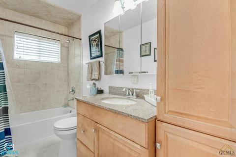 8530 E Wilson Rd, Bakersfield, CA 93307 photo 27