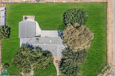 8530 E Wilson Rd, Bakersfield, CA 93307 photo 6
