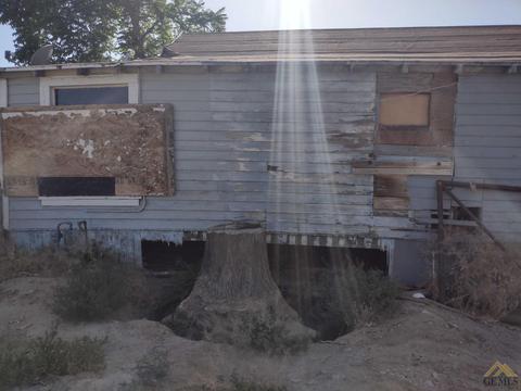 132 Maricopa Pl, Taft, CA 93268 photo 3