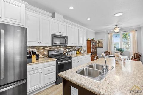 720 44th St, Bakersfield, CA 93301 photo 11