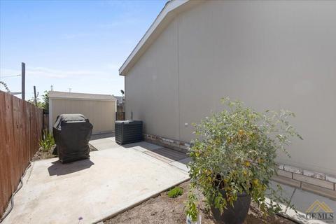 720 44th St, Bakersfield, CA 93301 photo 24