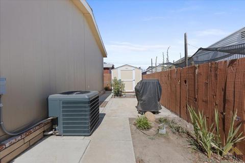 720 44th St, Bakersfield, CA 93301 photo 23