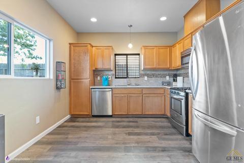 824 S Green St, Tehachapi, CA 93561 photo 9