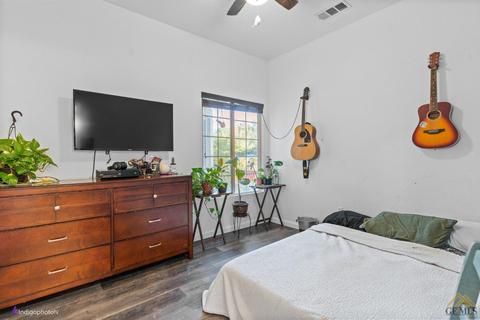 824 S Green St, Tehachapi, CA 93561 photo 23