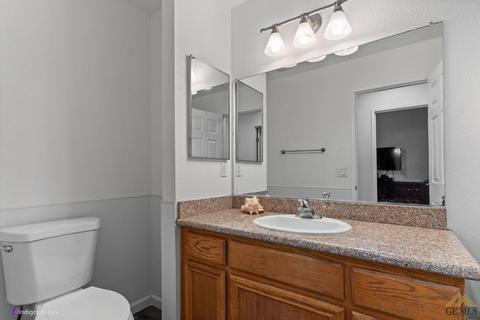 824 S Green St, Tehachapi, CA 93561 photo 22