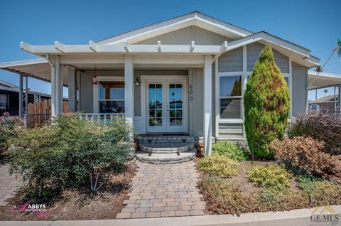 600 44th St, Bakersfield, CA 93301 photo 1