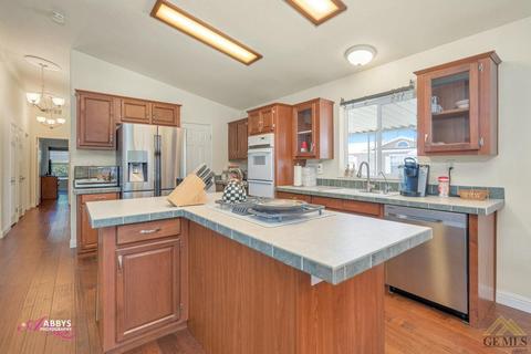 600 44th St, Bakersfield, CA 93301 photo 11