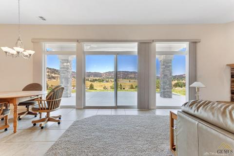 23741 Dart Dr, Tehachapi, CA 93561 photo 12