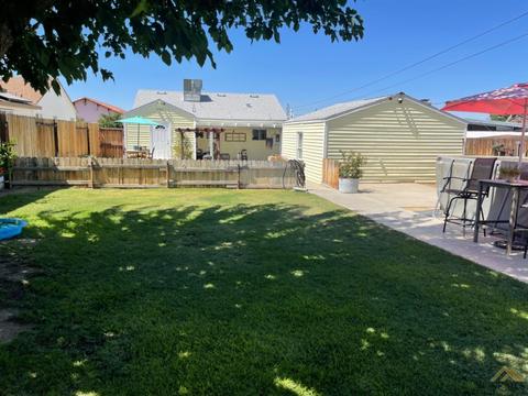 113 E Woodrow St, Taft, CA 93268 photo 34