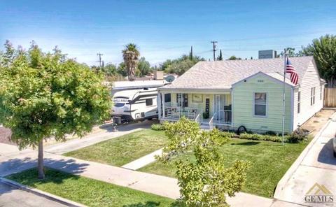 113 E Woodrow St, Taft, CA 93268 photo 8