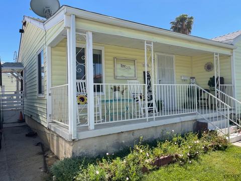 113 E Woodrow St, Taft, CA 93268 photo 6