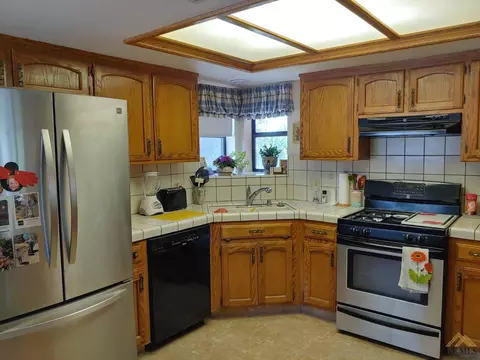 22610 Lake Dr, Tehachapi, CA 93561 photo 19