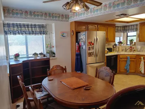 22610 Lake Dr, Tehachapi, CA 93561 photo 20