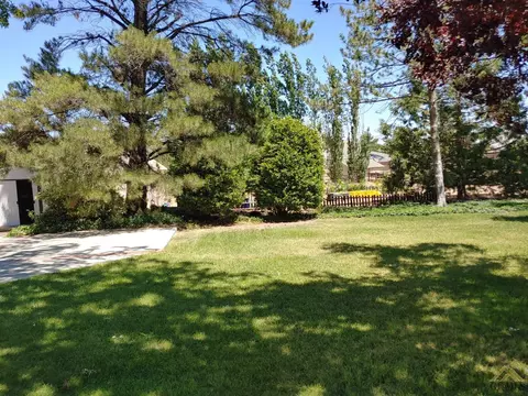 22610 Lake Dr, Tehachapi, CA 93561 photo 7