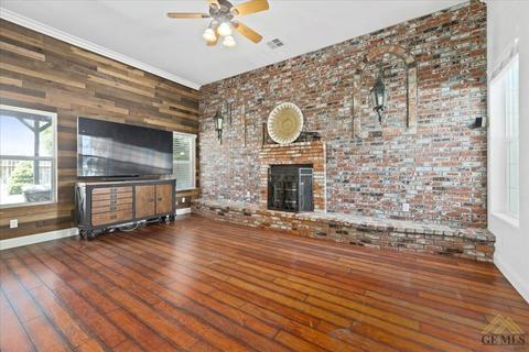 1301 Fair Oak Dr, Tehachapi, CA 93561 photo 8