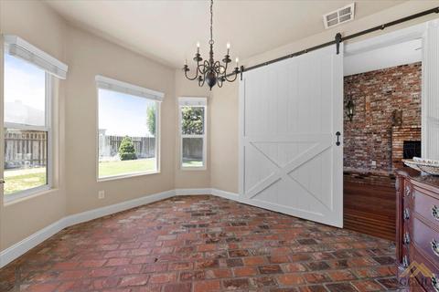 1301 Fair Oak Dr, Tehachapi, CA 93561 photo 16
