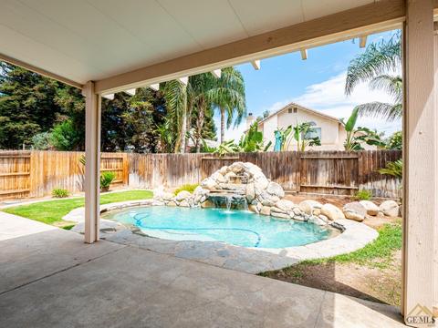 10402 Olympia Fields Dr, Bakersfield, CA 93312 photo 20