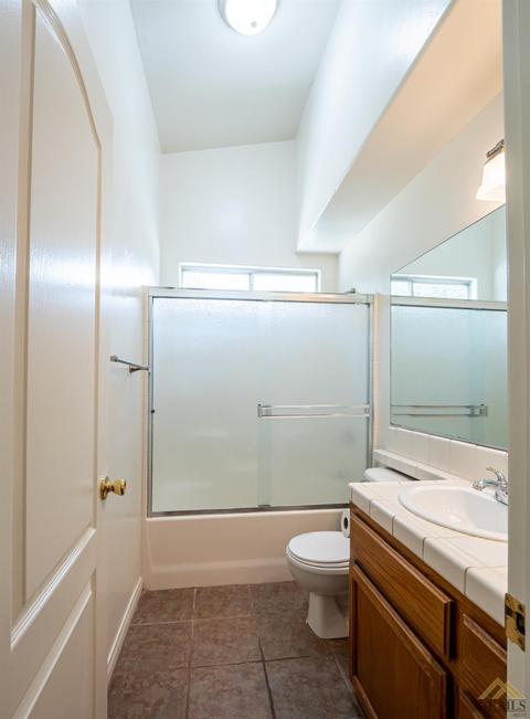 10402 Olympia Fields Dr, Bakersfield, CA 93312 photo 11