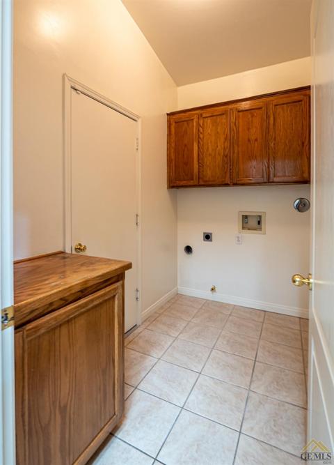 10402 Olympia Fields Dr, Bakersfield, CA 93312 photo 8