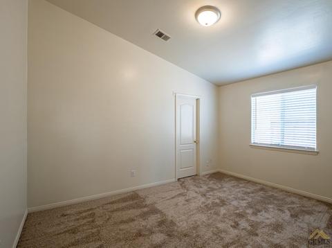 10402 Olympia Fields Dr, Bakersfield, CA 93312 photo 15