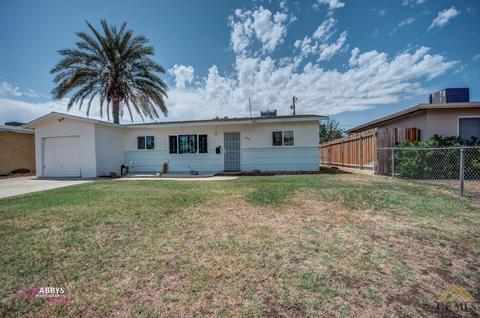 439 Mark Ave, Shafter, CA 93263 photo 3