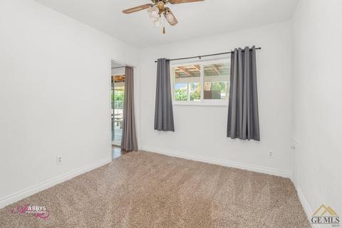439 Mark Ave, Shafter, CA 93263 photo 25