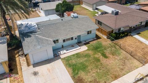 439 Mark Ave, Shafter, CA 93263 photo 7