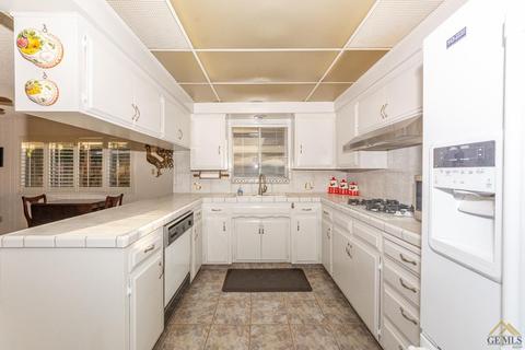 2513 Silver Dr, Bakersfield, CA 93306 photo 32