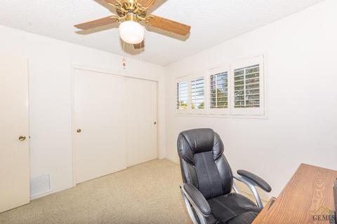 2513 Silver Dr, Bakersfield, CA 93306 photo 18