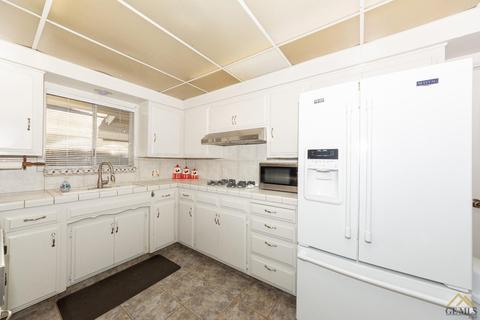 2513 Silver Dr, Bakersfield, CA 93306 photo 31