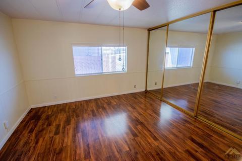 617 45th St, Bakersfield, CA 93301 photo 16