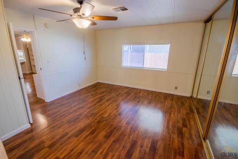 617 45th St, Bakersfield, CA 93301 photo 17