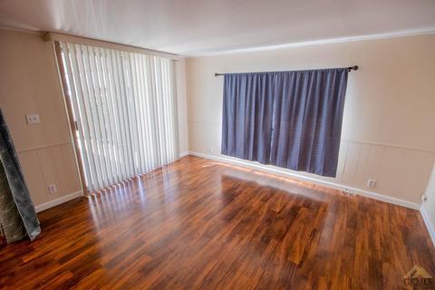 617 45th St, Bakersfield, CA 93301 photo 15