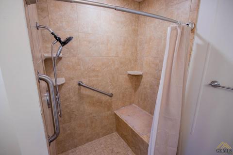 617 45th St, Bakersfield, CA 93301 photo 19