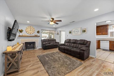 12 Franklin Ave, Taft, CA 93268 photo 5