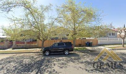 305 B St, Taft, CA 93268 photo 1