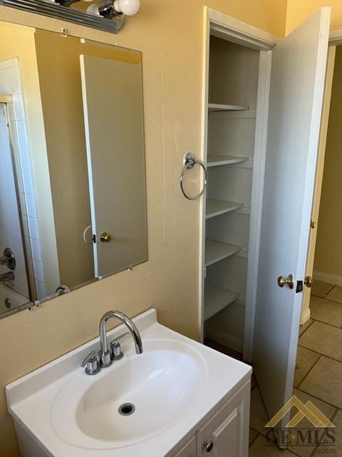 2302 Sycamore St, Wasco, CA 93280 photo 14
