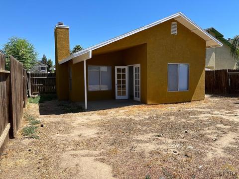1021 Eubanks Ave, Bakersfield, CA 93307 photo 20