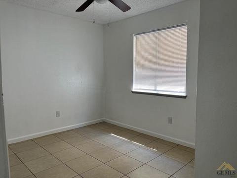 1021 Eubanks Ave, Bakersfield, CA 93307 photo 18