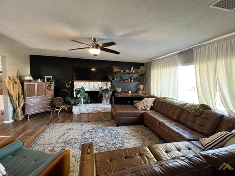 307 Parkview Cir, Taft, CA 93268 photo 13