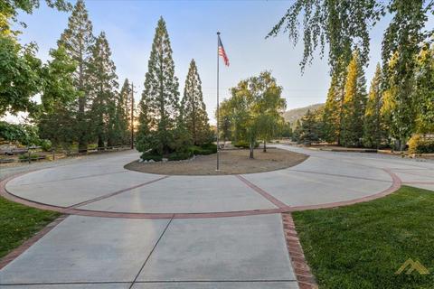 28020 Black Gold Way, Tehachapi, CA 93561 photo 7