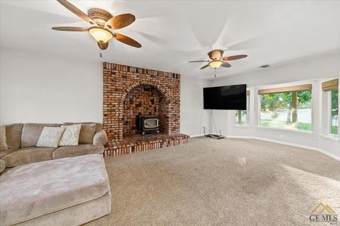 28020 Black Gold Way, Tehachapi, CA 93561 photo 12