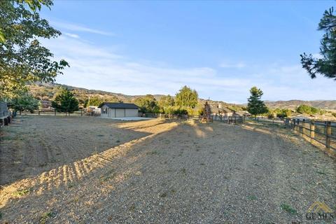 28020 Black Gold Way, Tehachapi, CA 93561 photo 47