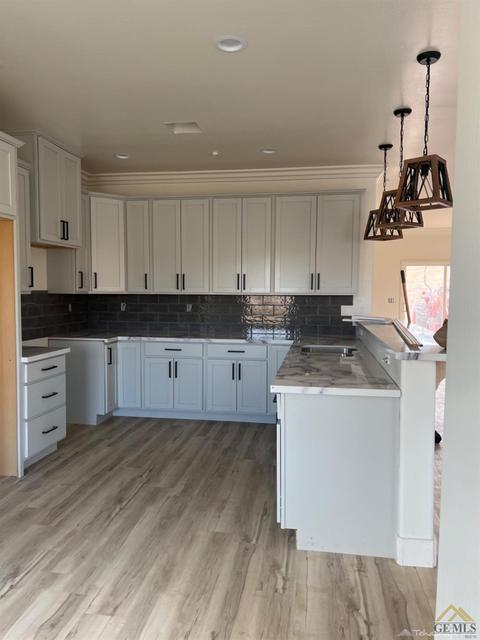 21101 Castle Gate Dr, Tehachapi, CA 93561 photo 3