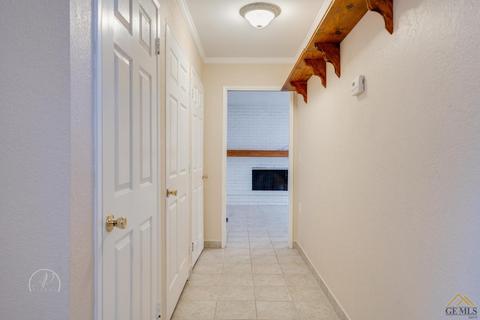 649 Peg St, Ridgecrest, CA 93555 photo 10