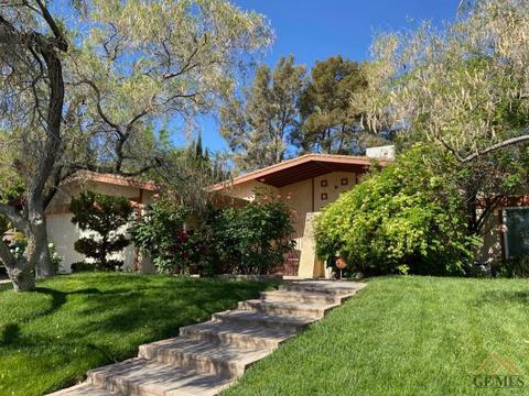 649 Peg St, Ridgecrest, CA 93555 photo 1