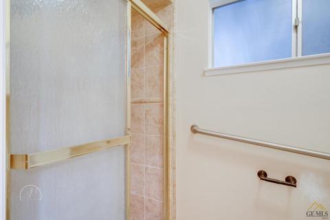 649 Peg St, Ridgecrest, CA 93555 photo 23