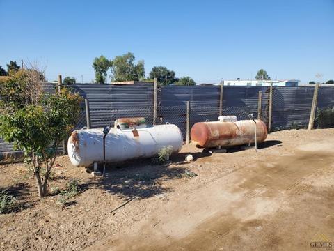 28124 Pond Rd, Wasco, CA 93280 photo 1